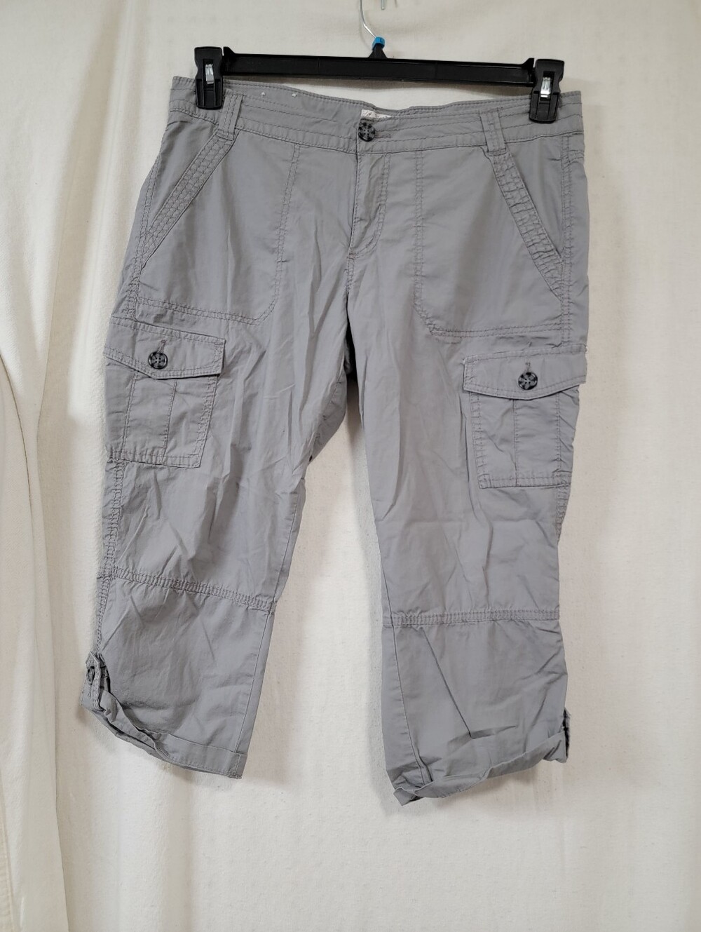 SO Gray Cargo Capris with Utility Pockets Size 15 Juniors